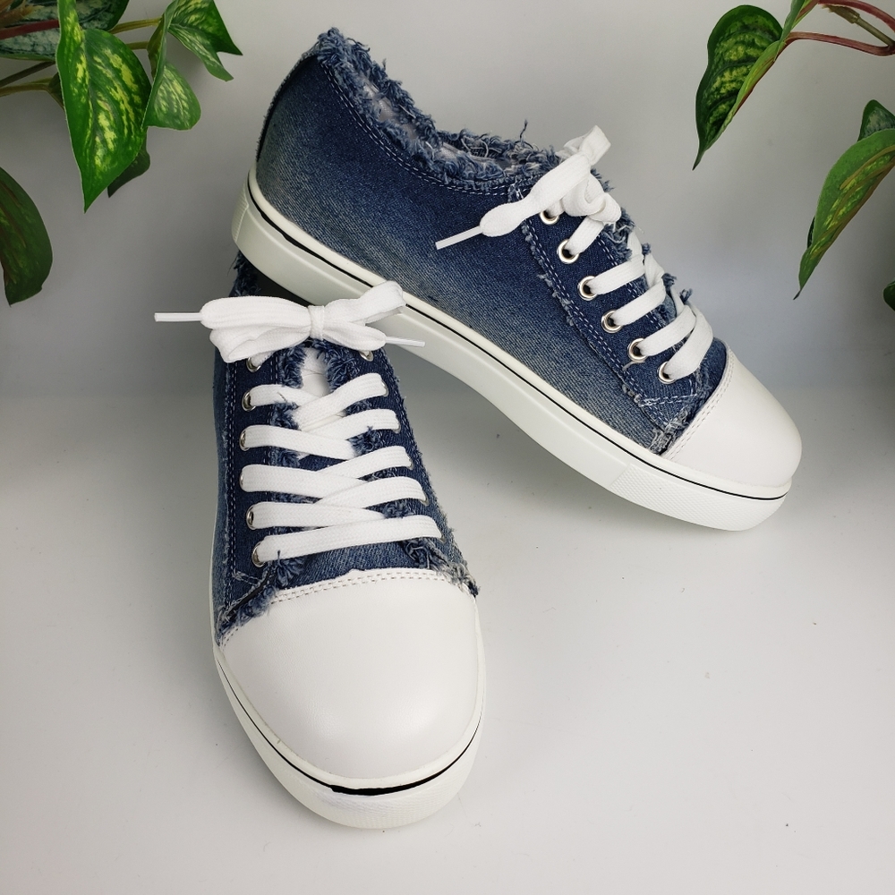 Denim Distressed Sneaker w/ Fringe Lightweight Canvas Tennis 7.5